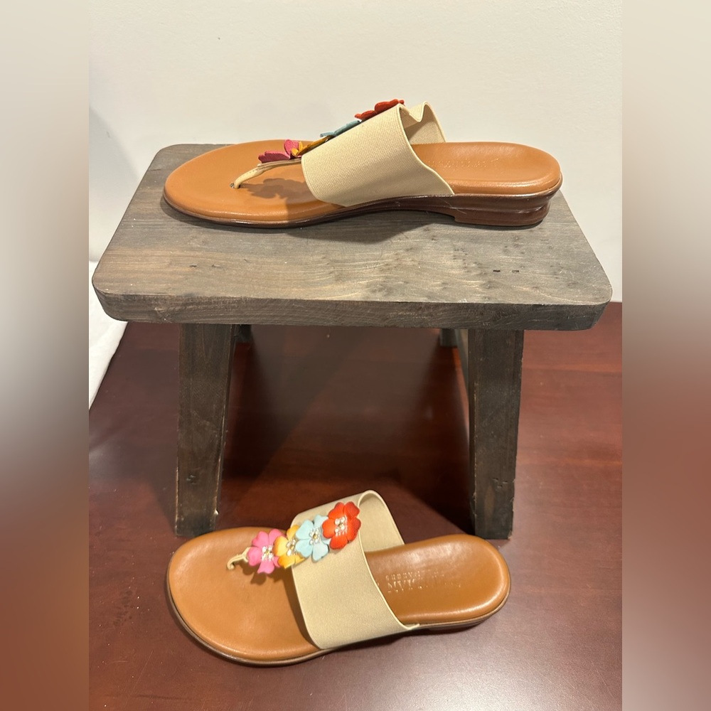 Italian Shoemakers Beige Floral Multicolor Leather Toe-Post Sandals, Women’s 7 - Picture 6 of 8